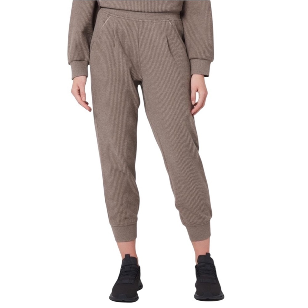 Varley Chaucer Corduroy Ribbed Jogger Pants